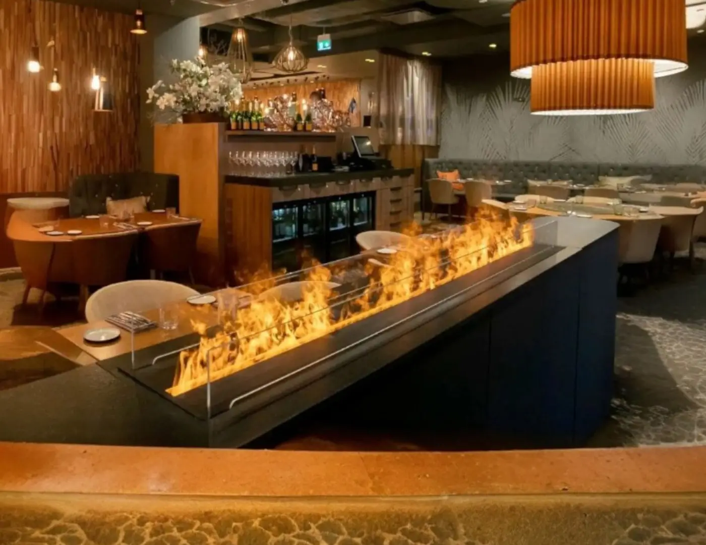 Magic Fire by Safretti vanddamp-pejs i restaurantmiljø