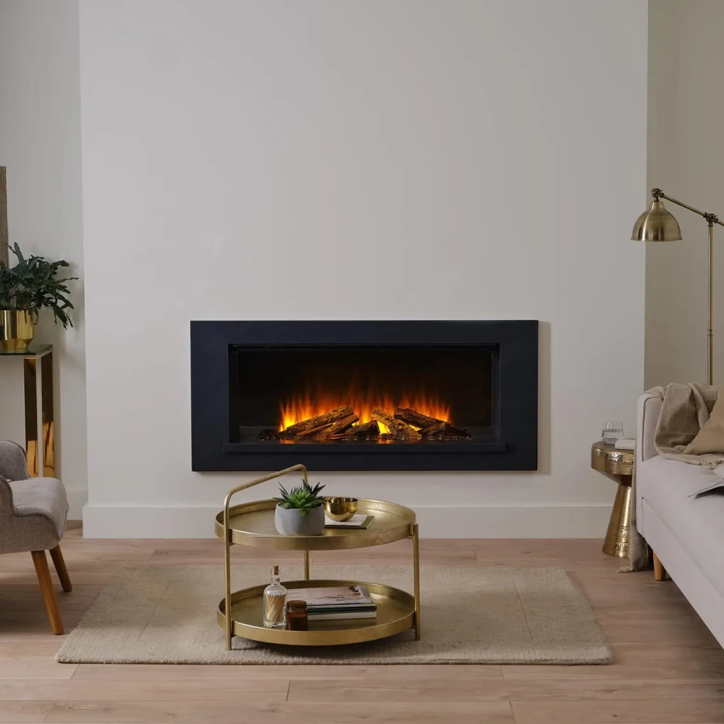 Holbury 1600 elektrisk pejs fra British Fires | Grå marmoreret finish, front-åben design, op til 1,5 kW varmeeffekt