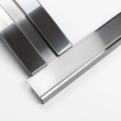 Sway Elegance Elektrisk Pejs med Krom og Børstet Stål Front – Indbygget Elektrisk Væghængt Pejs