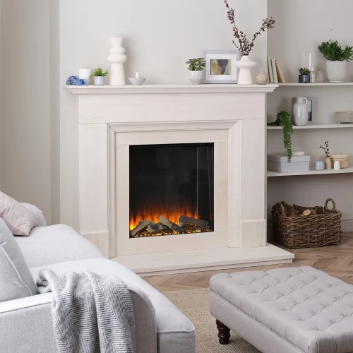 British Fires New Forest 650sq indbygget elektrisk pejs med kvadratisk design og flammeeffekt